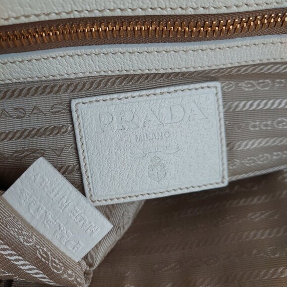 PRADA Raffia Straw Bag - Picture 15 of 16